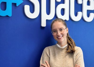 Sunt Damaris și, după ce citești asta, s-ar putea să vezi altfel aSpace